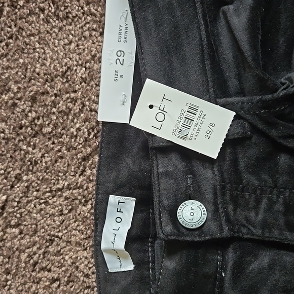 NEW Ann Taylor Loft Black Velvet Curvy Skinny Pants 29 8 - Picture 2 of 5